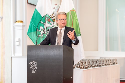 LH Christopher Drexler begrüßt die Anwesenden